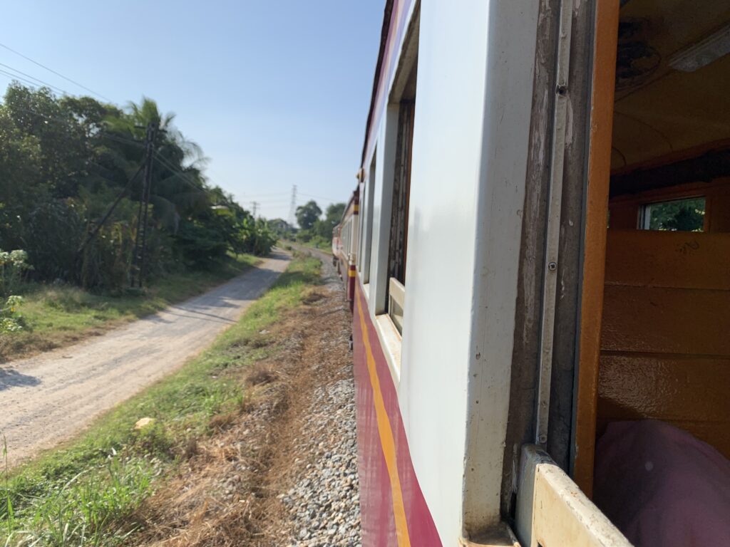カンチャナブリ鉄道行き方
